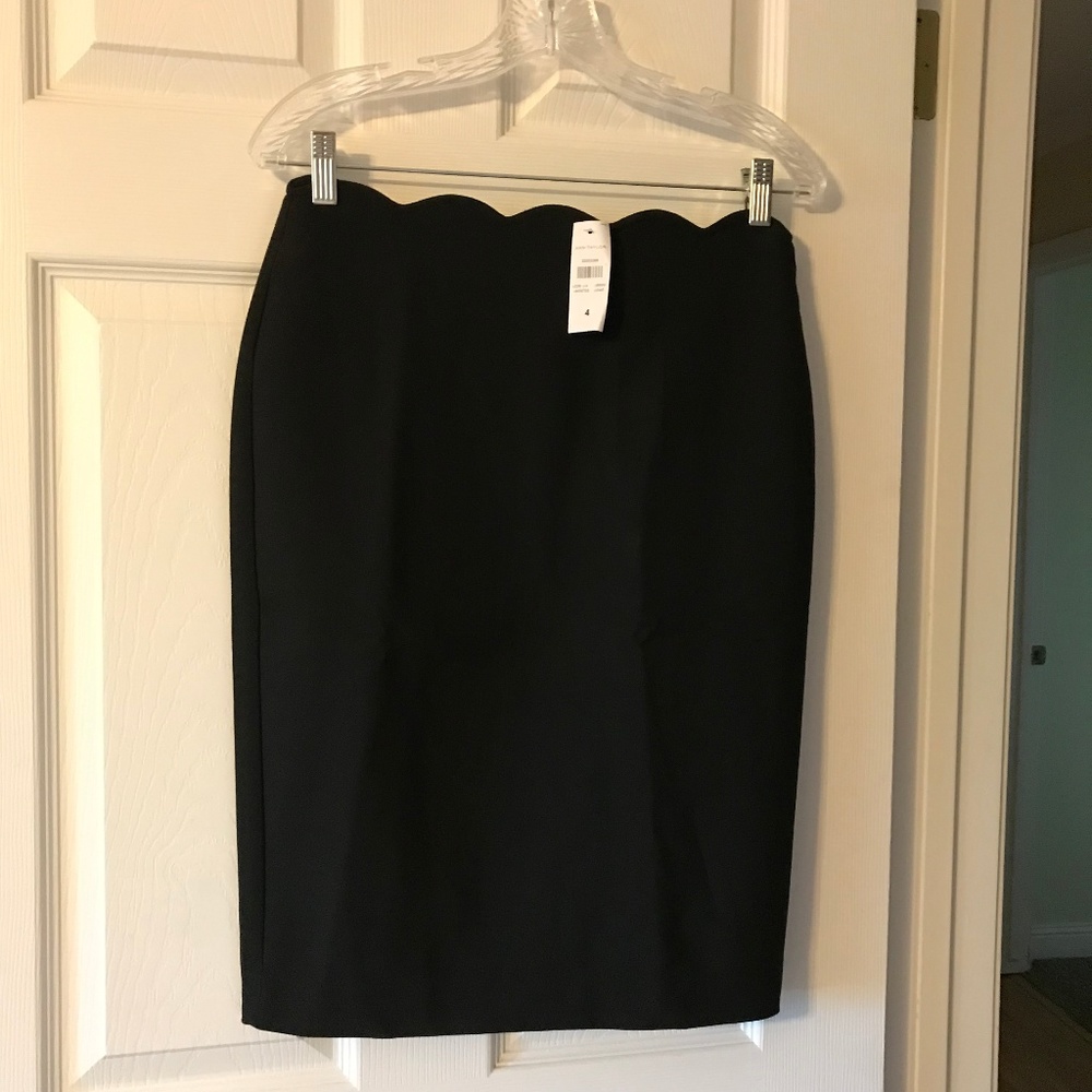 Ann Taylor new with tags black pencil skirt